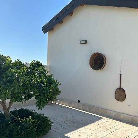 Baglio Il Gelso E L'Ulivo Appartamento Il Carrubo Reitani Eksteriør billede