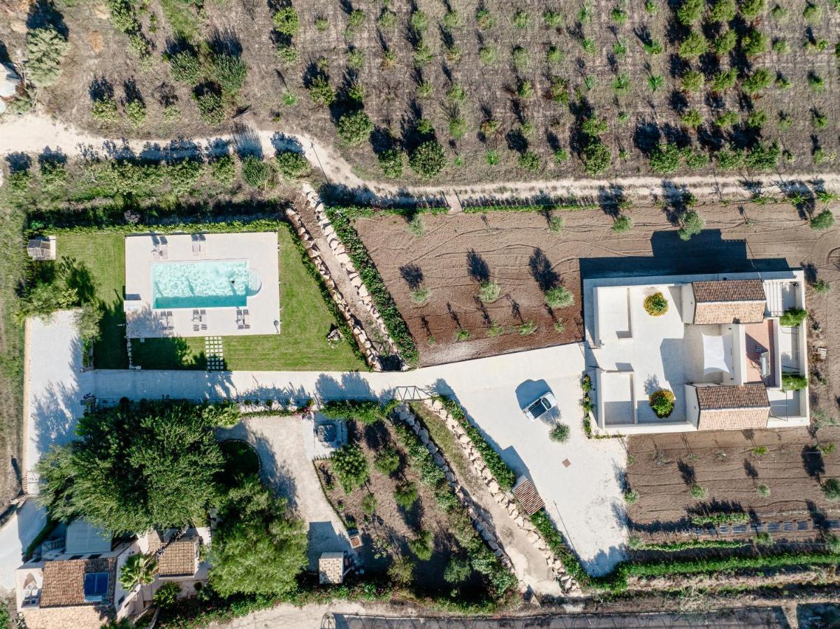 Baglio Il Gelso E L'Ulivo Appartamento Il Carrubo Reitani Eksteriør billede